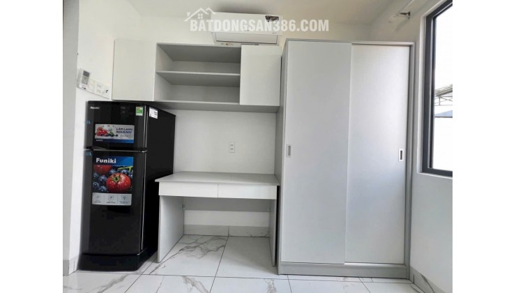 Chính Chủ Bán Mặt Tiền Võ Thành Trang, P11, Tân Bình: 3.4x24m, Giá 20 tỷ.