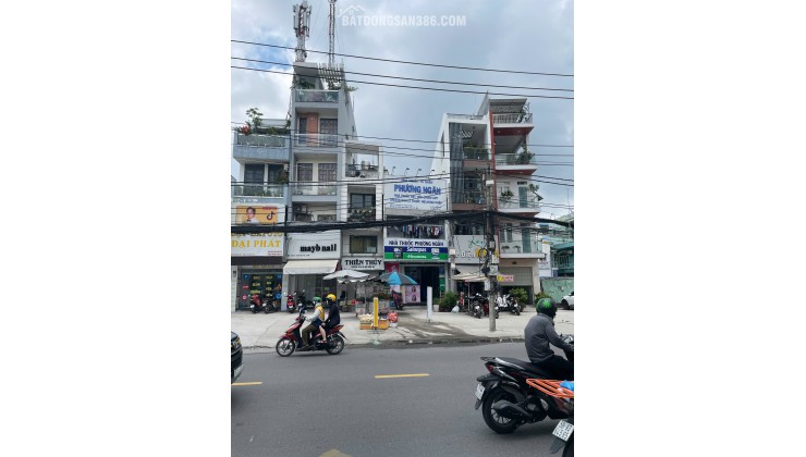 Bán Nhà Mặt Tiền 497 Cmt8, P13, Q10