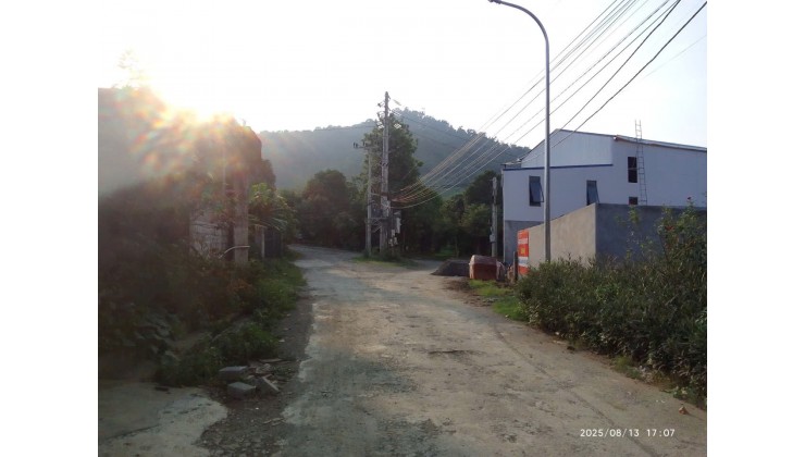 CHO THUÊ KHO XƯỞNG LƯƠNG SƠN HÒA BÌNH 940M2 GIÁ 35.720.000Đ/THÁNG