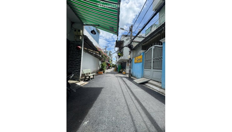 NHÀ HẺM XE HƠI VƯỜN LÀI – TRỆT 2 LẦU + ST – KHU VIP DÂN TRÍ CAO. LH:0908693110.