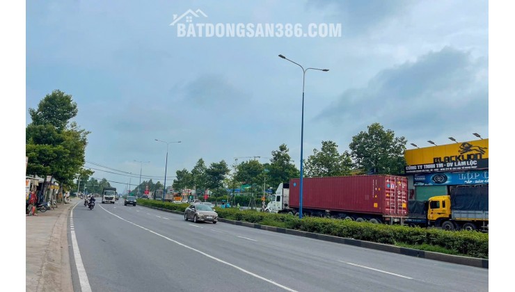 BÁN ĐẤT GIÁ RẺ  NGAY NGÃ TƯ ĐƯỜNG MỸ PHƯỚC TÂN VẠN 1088M2 GIÁ 25 TỶ.