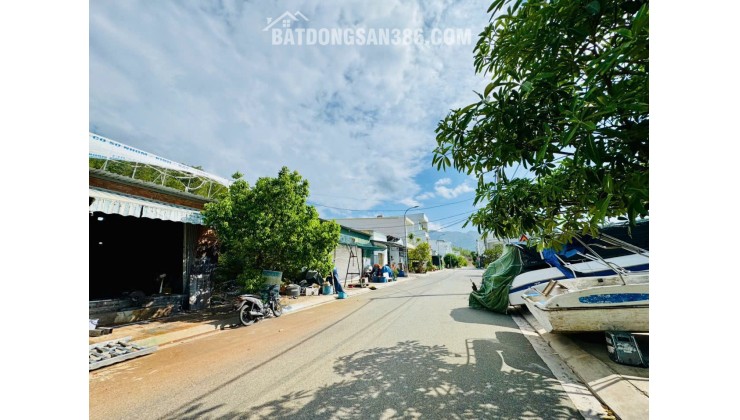 Bán đất đường 13m TĐC Hòn Rớ 2 sổ sẵn xây tự do Phường Nam Nha Trang