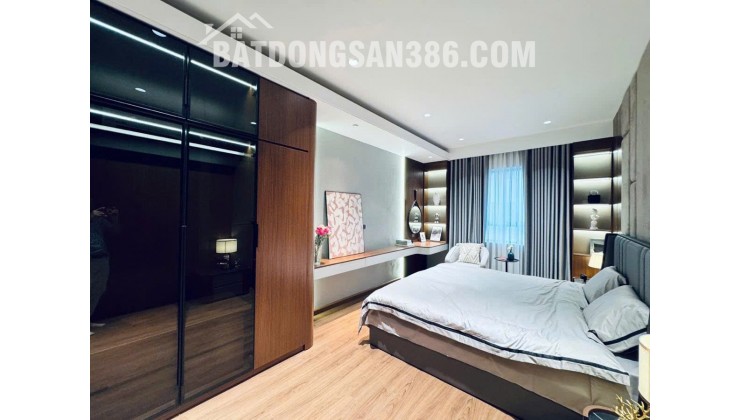 MỚI ĐÉTTòa 17T6 Hoàng Đạo Thúy 119m, 3PN, Nội thất đẳng cấp, 10.8 tỷ, đắc địa Cầu Giấy