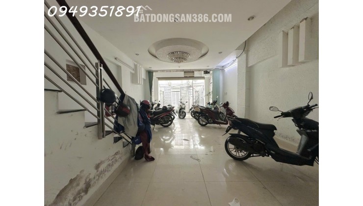  NHÀ CHDV - 12 PHÒNG - 2 MẶT THOÁNG - HẺM Ô TÔ NƠ TRANG LONG P7 BÌNH THẠNH