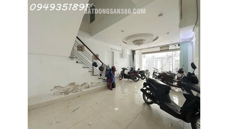  NHÀ CHDV - 12 PHÒNG - 2 MẶT THOÁNG - HẺM Ô TÔ NƠ TRANG LONG P7 BÌNH THẠNH