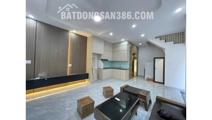 LÊ TRỌNG TẤN - LÔ GÓC - THANG MÁY - NGÕ THÔNG - 41m2 6 tầng mt 4.5m Giá 11.5 tỷ