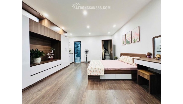 BÁN NHÀ MỚI 6 TẦNG - 39M2 - THANG MÁY – HOÀNG HOA THÁM, NGỌC HÀ – CHỈ 5 PHÚT RA LĂNG BÁC, HỒ TÂY - 11Tỷ700
