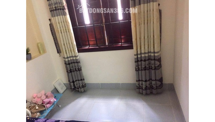 BÁN NHÀ 4 TẦNG – HẺM RỘNG 5M ĐƯỜNG BIỆT THỰ, TP. NHA TRANG
 Diện tích đất: 34,4 m²
 Giá bán: 6,2 tỷ