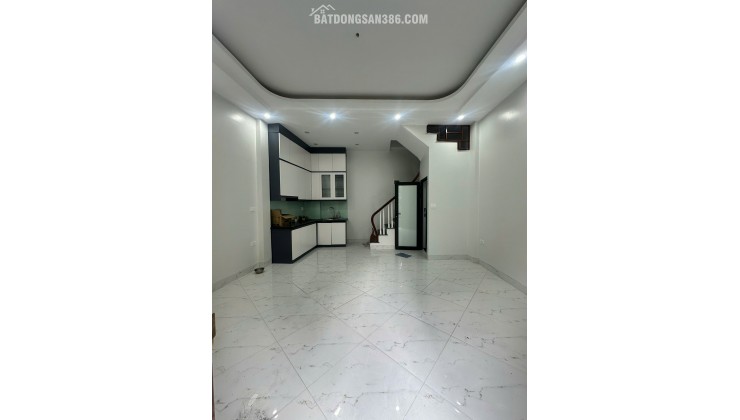 Bán Nhà Mới Bạch Mai Dt 30m2 5 tầng mặt tiền 4.9m Giá 5.95 tỷ