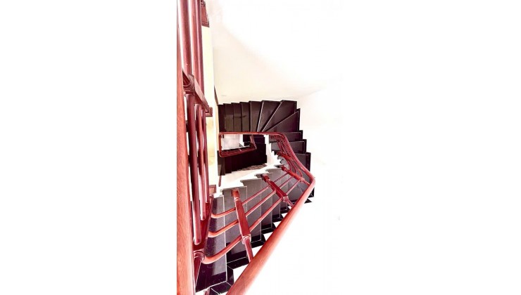 BÁN NHÀ HÒA BÌNH - HÀ ĐÔNG 54m2 x 3 tầng MT 4.9M Giá 4.5 tỷ - PHÂN LÔ - Ô TÔ ĐỖ CỬA