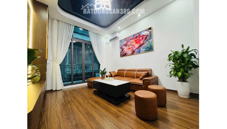 TRƯỜNG CHINH - LÔ GÓC - Ô TÔ Diện tích 48m2 4 tầng mặt tiền 3.7 giá 15.5