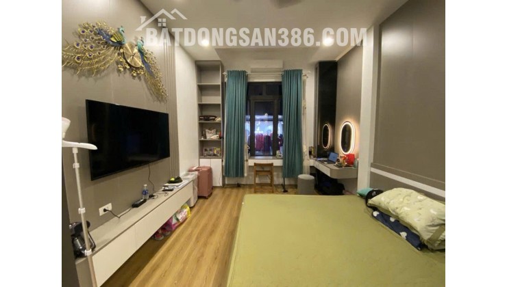 Pl THÁI HÀ MẶT NGÕ Ô TÔ - LÔ GÓC - KINH DOANH.Dt 30m2 5 tầng mt 3.6m Giá 14.5 tỷ
