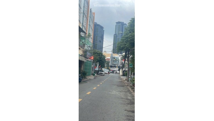 Bán nhà cấp 4 sau chung cư The Vista Phường An Phú Quận 2