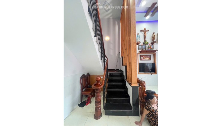 NHÀ ĐƯỜNG OTO ĐÔNG THẠNH HÓC MÔN - NGAY CHỢ GẤU TRỊNH THỊ DỐI VỚI LÊ VĂN KHƯƠNG - 5.7M X17M - 94M2 - GIÁ 5,2 TỶ