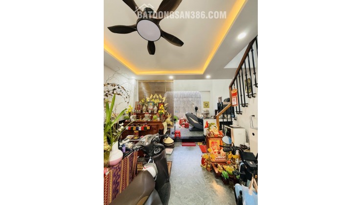 NHÀ SIÊU ĐẸP HẺM NHỰA 7M – HỒ VĂN LONG, PHƯỜNG BÌNH HƯNG HÒA B, QUẬN BÌNH TÂN – 55M² (5,5M X 10M), 4 TẦNG – CHỈ 5,5 TỶ THƯƠNG LƯỢNG NHẸ