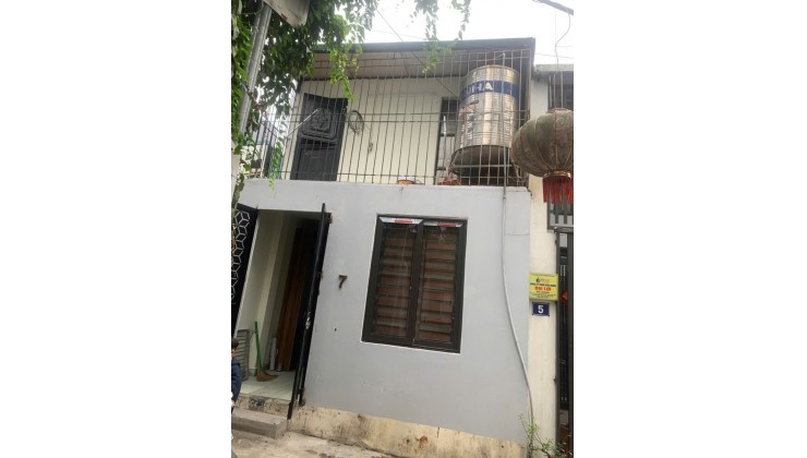 GIÁ TỐT -  32M2 MT4M đất Bắc Cầu, Bồ Đề,Oto Ra Vào 4ty7