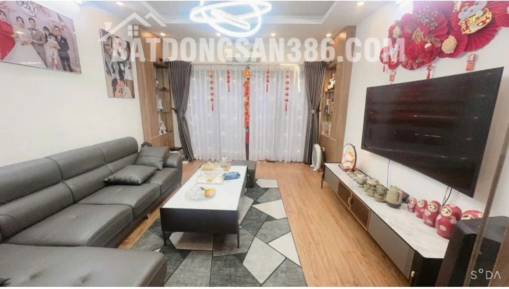 DƯƠNG QUẢNG HÀM NHÀ RẤT ĐẸP NGÕ THÔNG ÔTÔ - 40m2 6 tầng mặt tiền 4m Giá 11.3 tỷ