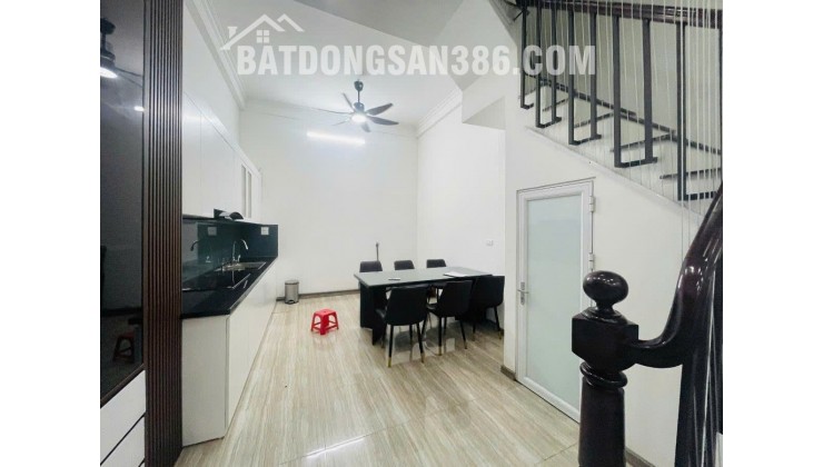 HOÀNG VĂN THÁI CÁCH 1 NHÀ RA PHỐ - THOÁNG 2 MẶT 43m2 4 tầng mặt tiền 3.9m Giá 14.2 tỷ