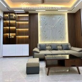 Bán nhà Kim Ngưu, quận Hai Bà Trưng 45m, nhà đẹp công năng đầy đủ, ngõ rộng, thông, gần phố