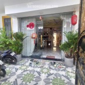Chính chủ bán nhà 3 tầng kiên cố, rộng rãi – vị trí đẹp đường Huỳnh Tấn Phát, Quận 7
