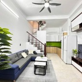 Bán nhà đẹp - Trung tâm Cầu Giấy - 30m2 4 tầng nhỉnh 8  tỷ