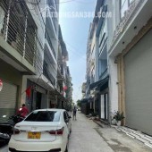 Nhà Kim Giang 32m, 3 tầng, mặt tiền 4m, ngõ thông ô tô tránh, cạnh KĐT mới Đại Kim