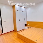 Tầng 2 TT Đại học SP Trần Quốc Hoàn 85m 3PN Mới đẹp, 4.68 tỷ TT Cầu Giấy