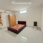 Tập thể Đội Cấn 70m 2PN, Sạch đẹp, Ô tô, 4.3 tỷ trung tâm Ba Đình