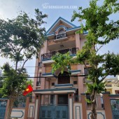 Biệt thự góc siêu vip khu bộ công an quận 7 , 39 tỷ !!!!!!!!!