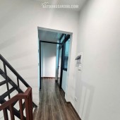 Nhà mới xây- Hộ khẩu Ngọc Thụy - 3 Tầng,4 phòng ngủ - 4ty25- 10p Sang phố Cổ