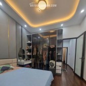 Chỉ hơn 7 Tỷ, nhà mới xây csnhj KĐT mới Đại Kim, 36m*4T, MT 4m, ngõ thông. Kinh doanh đỉnh