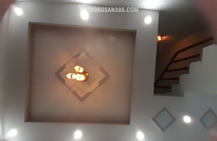 Nhà đẹp, hẻm rộng, giá 590 triệu, cần bán GẤP GẤP GẤP