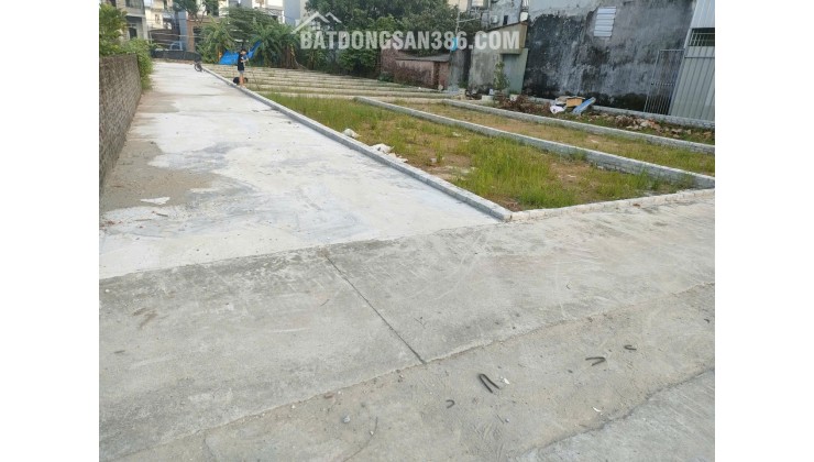 BÁN ĐẤT TỔ 10 (ẤP TRE, XÃ QUANG MINH, HN)-ÔTÔ VÀO ĐẤT, 100% THỔ CƯ, GIÁ ĐẦU TƯ (chỉ 2.6tỷ/lô)
