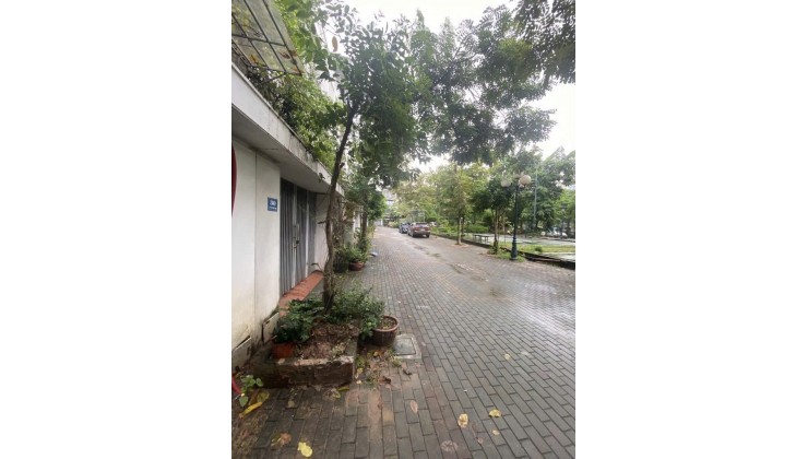 Biệt thự liền kề KĐT Ao Sào 70M2, 5 TẦNG, MT 5M, sổ đỏ, giá chỉ 19.x tỷ
