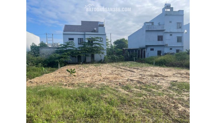 Bán nhanh nền Biệt Thự nằm gần KDT Five Star 3 tỷ thương lượng được giá bán luôn