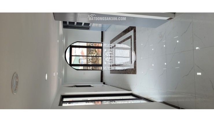 BÁN NHÀ LÔ GÓC XÂY MỚI – PHONG CÁCH HIỆN ĐẠI, MẶT NGÕ PHỐ SÀI ĐỒNG – LONG BIÊN