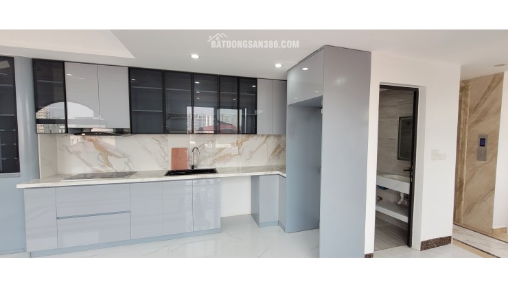 BÁN NHÀ LÔ GÓC XÂY MỚI – PHONG CÁCH HIỆN ĐẠI, MẶT NGÕ PHỐ SÀI ĐỒNG – LONG BIÊN