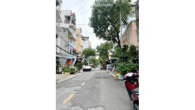 Nhà (8.4x13m NH 9.6m) mặt tiền kinh doanh đường số P4Q8. Giá: 15.5 tỷ TL