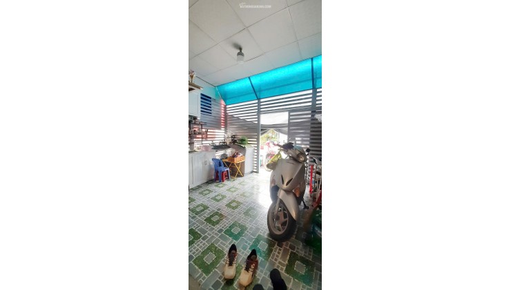 Nhà cấp 4 - MT đường nội bộ Bùi Minh Trực P6Q8. Giá 2,2 tỷ TL