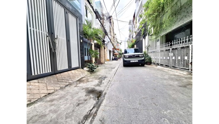 HIẾM -HẺM XE HƠI ĐỖ CỬA LÊ VĂN SỸ Q3 - NHÀ ĐẸP - TRỆT, 3 LẦU, SÂN THƯỢNG - NỞ HẬU TÀI LỘC - CHỈ NHỈNH 8 TỶ