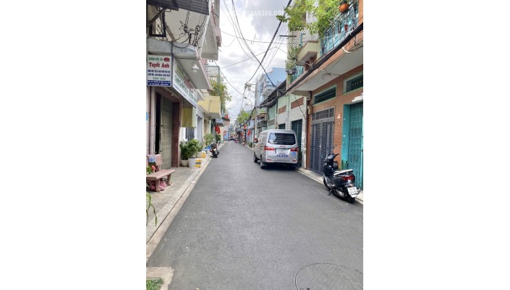 Nhà mặt tiền chợ Tân Bình, 4x17,5 xây 4 tầng cứng đẹp giá chỉ 9,999 tỷ