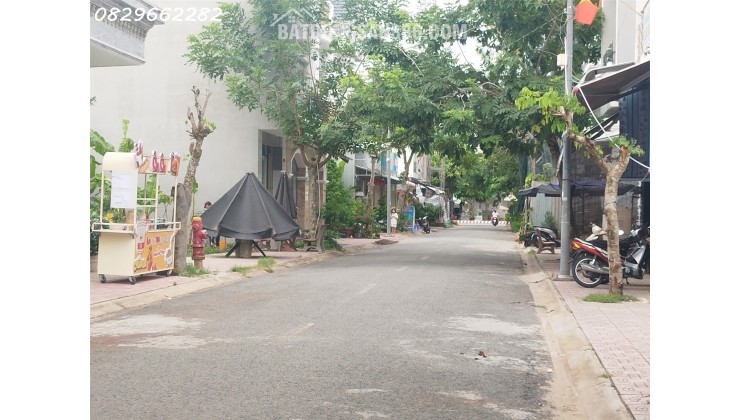 Bán Đất Thổ Cư Mặt Tiền Đường Số 4, TTTM Vincom Sa Đéc, 68m2, Giá 3.7 Tỷ, Sổ Hồng.