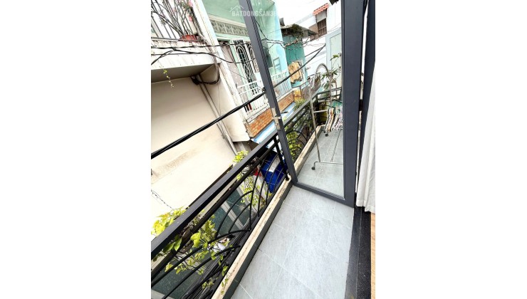 Bán 2 tầng hẻm ba gác Dương Bá Trạc P. Chánh Hưng. Giá 3,38 tỷ TL