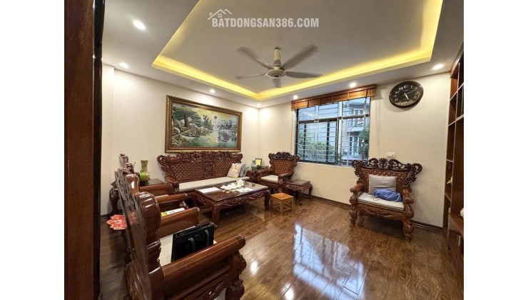 Bán nhà riêng tại Mộ Lao, Hà Đông 61m2, 5 tầng, mặt tiền 5m giá chỉ 19.4 tỷ