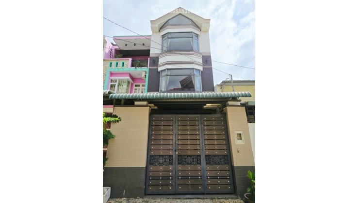 Bán nhà đường số 13, P Cát Lái, Q2, TP HCM, DT 105m2, 4 tầng, SH. Giá 11.4 tỷ