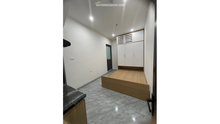 Bán Nhà Dòng Tiền CCMN Ngõ Đường Láng 6 Tầng 11 Phòng Khép Kín ( Cách Phố 50M )