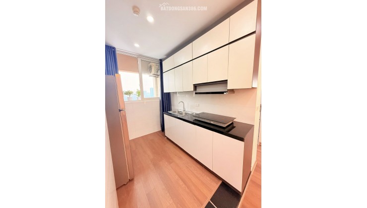 Căn góc B11 Nam Trung Yên 62m, 2PN 2WC, Full đồ xịn, 5.38 tỷ