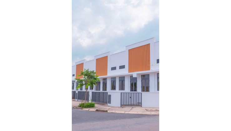 Nhà phố thương mại – trung tâm sầm uất KCN Phước Đông