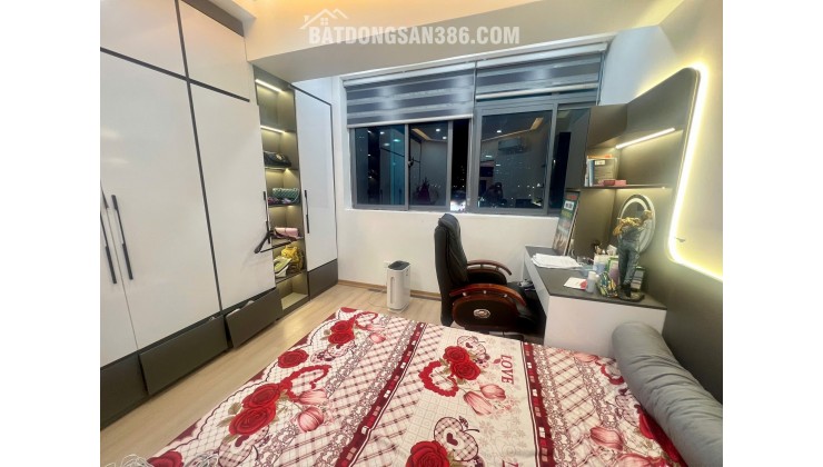 Siêu đẹp chung cư 198 Nguyễn Tuân, 90m 3PN, Nội thất 5 sao, chỉ 8.6 tỷ