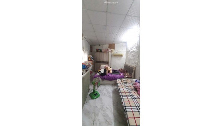 Nhà cấp 4 - MT đường nội bộ Bùi Minh Trực P6Q8. Giá 2,2 tỷ TL